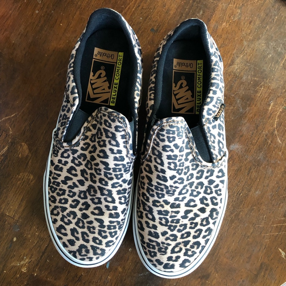 Vans Leopard Print Slip-On Sneakers Size 8